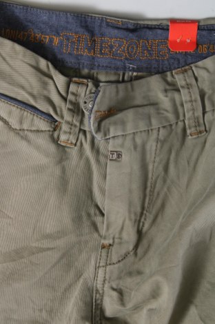 Мъжки къс панталон Timezone, Размер XS, Цвят Зелен, Цена 13,00 лв.