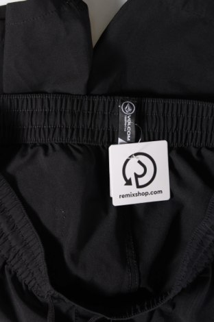Pantaloni scurți de bărbați Volcom, Mărime M, Culoare Negru, Preț 111,84 Lei