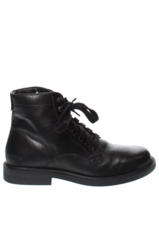 Мъжки обувки Levi's, Размер 43, Цвят Черен, Цена 81,75 лв.