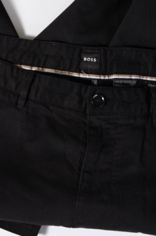 Мъжки панталон BOSS, Размер L, Цвят Черен, Цена 177,80 лв.