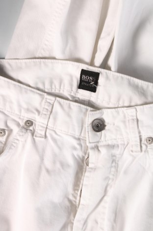 Мъжки панталон BOSS, Размер M, Цвят Бял, Цена 283,71 лв.