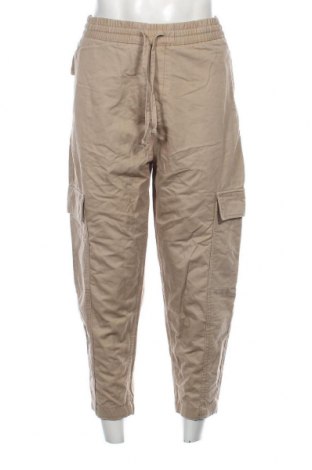 Мъжки панталон Bershka, Размер M, Цвят Бежов, Цена 11,60 лв.