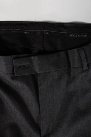 Pantaloni de bărbați Bexleys, Mărime L, Culoare Gri, Preț 14,99 Lei