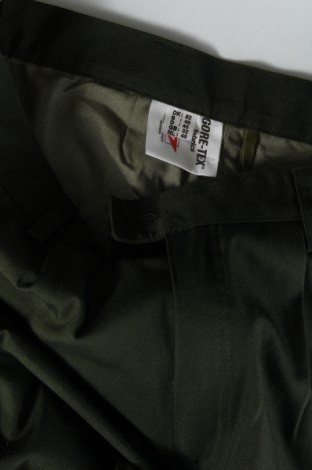 Мъжки панталон GORE-TEX, Размер M, Цвят Зелен, Цена 44,10 лв.