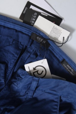 Pantaloni de bărbați Guess, Mărime S, Culoare Albastru, Preț 329,05 Lei