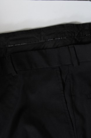 Pánské kalhoty  Hugo Boss, Velikost S, Barva Černá, Cena  874,00 Kč