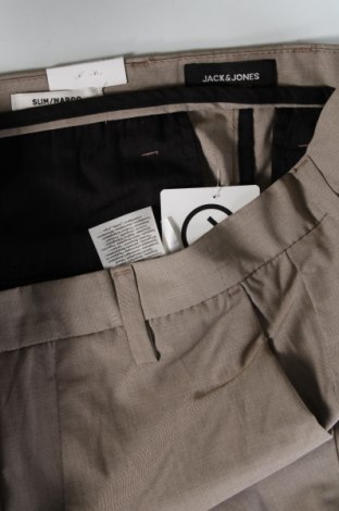 Herrenhose Jack & Jones, Größe M, Farbe Beige, Preis € 11,23