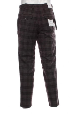 Pantaloni de bărbați Jack & Jones, Mărime M, Culoare Maro, Preț 81,42 Lei