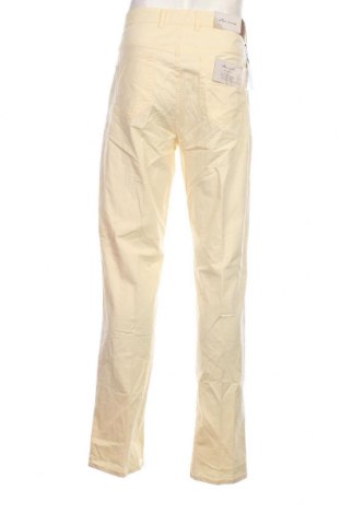 Мъжки панталон Peter Millar, Размер XL, Цвят Жълт, Цена 81,60 лв.