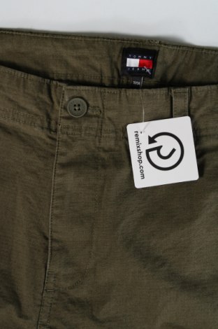 Мъжки панталон Tommy Jeans, Размер M, Цвят Зелен, Цена 77,40 лв.