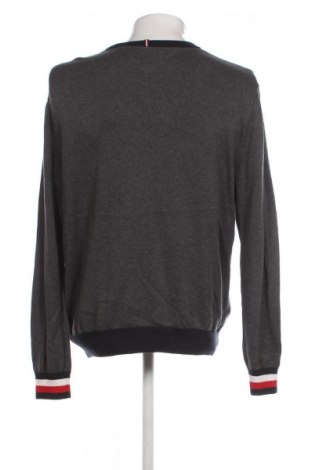 Мъжки пуловер Tommy Hilfiger, Размер L, Цвят Сив, Цена 80,10 лв.