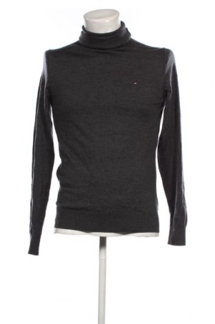 Мъжки пуловер Tommy Hilfiger, Размер L, Цвят Сив, Цена 111,65 лв.