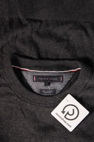 Мъжки пуловер Tommy Hilfiger, Размер L, Цвят Сив, Цена 142,10 лв.