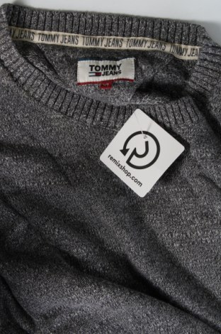 Мъжки пуловер Tommy Jeans, Размер XL, Цвят Сив, Цена 67,50 лв.