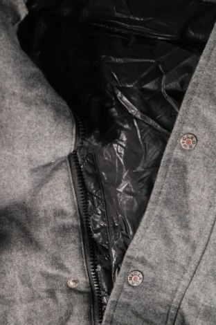 Pánska bunda , Veľkosť M, Farba Sivá, Cena  14,97 €