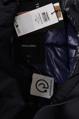 Ανδρικό μπουφάν Jack & Jones, Μέγεθος S, Χρώμα Μπλέ, Τιμή 41,47 €