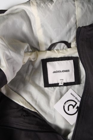 Herrenjacke Jack & Jones, Größe M, Farbe Schwarz, Preis 15,31 €