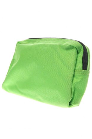 Trusă Eastpak, Culoare Verde, Preț 128,82 Lei