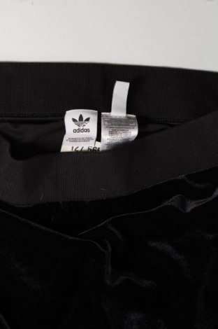 Spódnica Adidas Originals, Rozmiar M, Kolor Czarny, Cena 131,14 zł