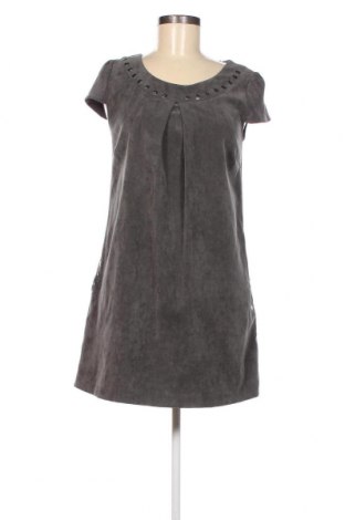 Kleid, Größe M, Farbe Grau, Preis 14,84 €