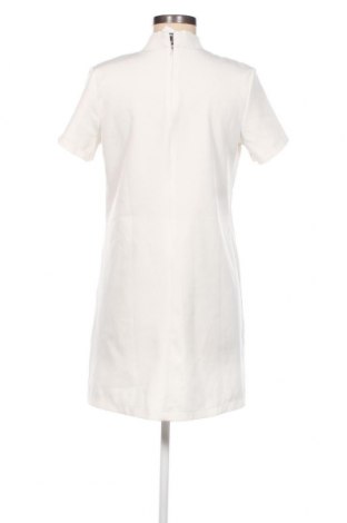 Kleid, Größe M, Farbe Weiß, Preis € 8,45