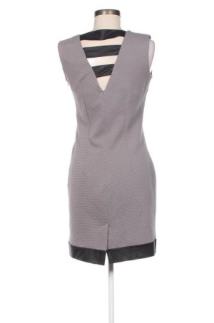 Kleid, Größe M, Farbe Grau, Preis € 19,23