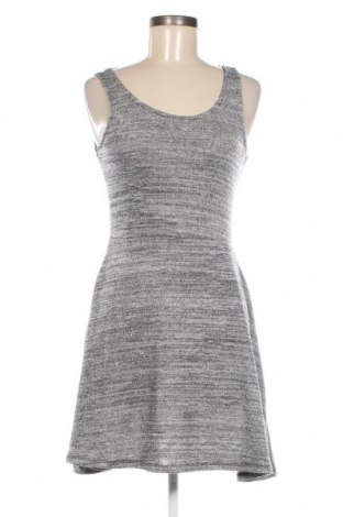 Φόρεμα, Μέγεθος S, Χρώμα Γκρί, Τιμή 8,90 €