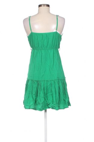 Kleid, Größe M, Farbe Grün, Preis 6,99 €