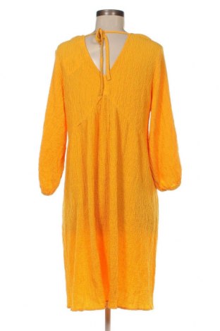 Kleid B.Young, Größe S, Farbe Orange, Preis 13,99 €