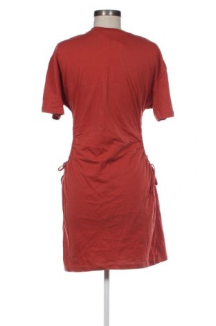 Kleid Berna, Größe M, Farbe Orange, Preis 15,90 €