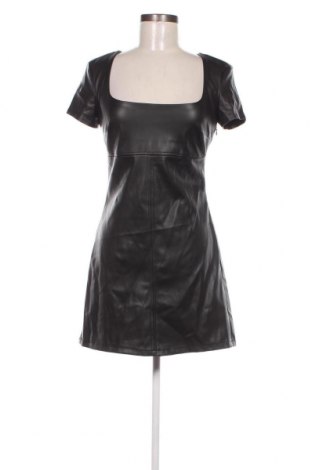 Šaty  Bershka, Veľkosť M, Farba Čierna, Cena  9,86 €