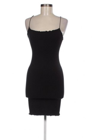 Φόρεμα Bershka, Μέγεθος S, Χρώμα Μαύρο, Τιμή 7,56 €