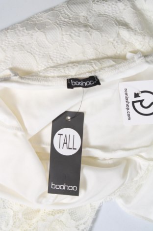 Kleid Boohoo, Größe XS, Farbe Weiß, Preis € 23,53