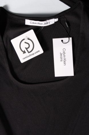 Рокля Calvin Klein Jeans, Размер S, Цвят Черен, Цена 156,00 лв.