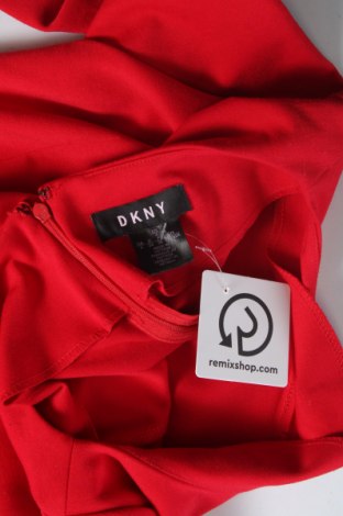 Рокля DKNY, Размер XS, Цвят Червен, Цена 112,91 лв.