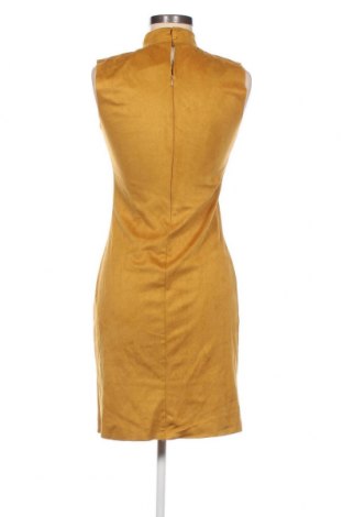 Šaty  Dilvin, Velikost M, Barva Žlutá, Cena  367,00 Kč