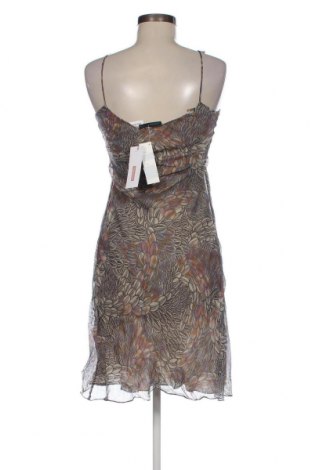 Kleid Gharani Strok, Größe M, Farbe Mehrfarbig, Preis 57,24 €
