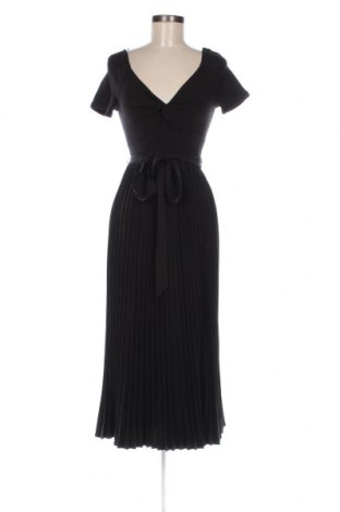Φόρεμα Guess, Μέγεθος S, Χρώμα Μαύρο, Τιμή 128,35 €
