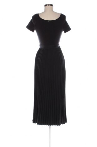 Φόρεμα Guess, Μέγεθος S, Χρώμα Μαύρο, Τιμή 128,35 €