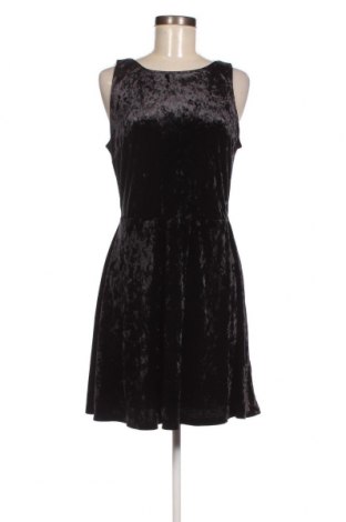 Kleid H&M Divided, Größe XL, Farbe Schwarz, Preis € 32,01