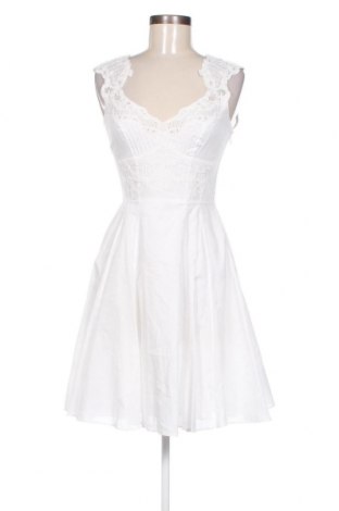 Φόρεμα Karen Millen, Μέγεθος M, Χρώμα Λευκό, Τιμή 49,08 €
