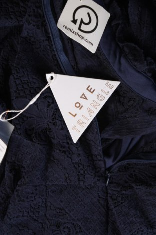 Šaty  Love Triangle, Veľkosť M, Farba Modrá, Cena  14,06 €
