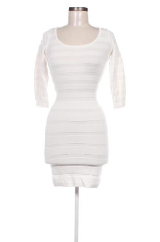 Kleid Mango, Größe XS, Farbe Weiß, Preis 13,01 €
