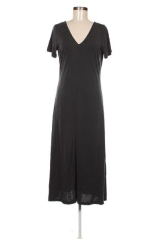 Φόρεμα Minimum, Μέγεθος M, Χρώμα Μαύρο, Τιμή 44,34 €