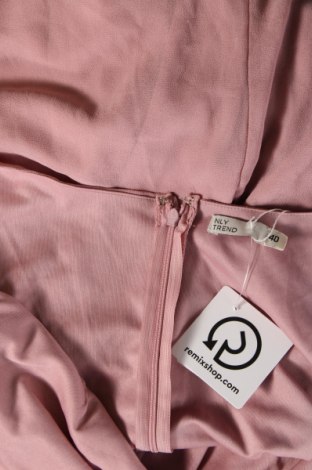 Šaty  Nly Trend, Velikost M, Barva Popelavě růžová, Cena  654,00 Kč
