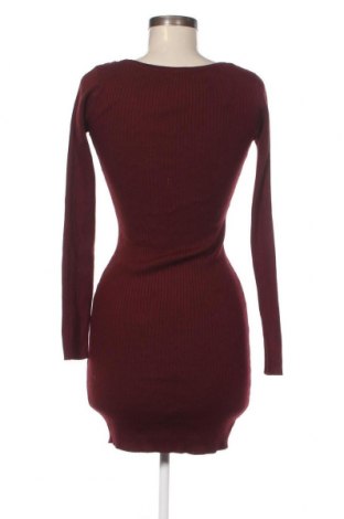 Kleid No Boundaries, Größe M, Farbe Rot, Preis 6,66 €