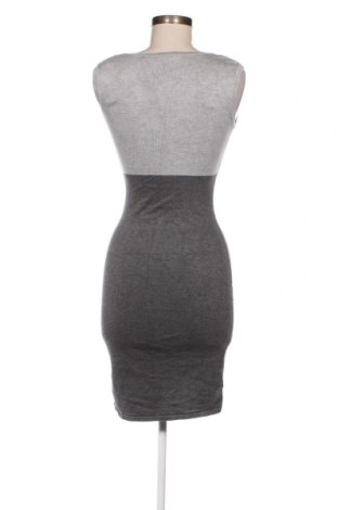 Kleid Orsay, Größe S, Farbe Grau, Preis 8,07 €