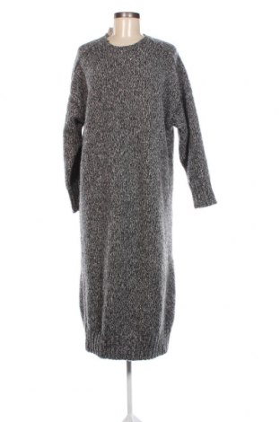 Φόρεμα Pull&Bear, Μέγεθος M, Χρώμα Πολύχρωμο, Τιμή 18,02 €