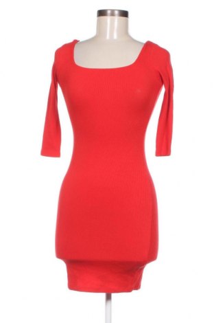 Kleid Pull&Bear, Größe S, Farbe Rot, Preis 9,00 €
