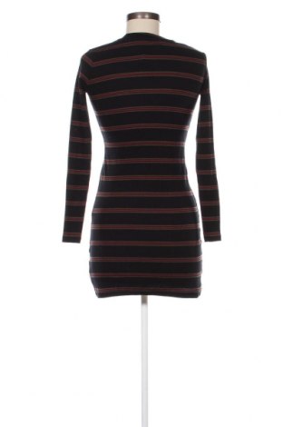 Rochie Pull&Bear, Mărime XS, Culoare Negru, Preț 28,62 Lei